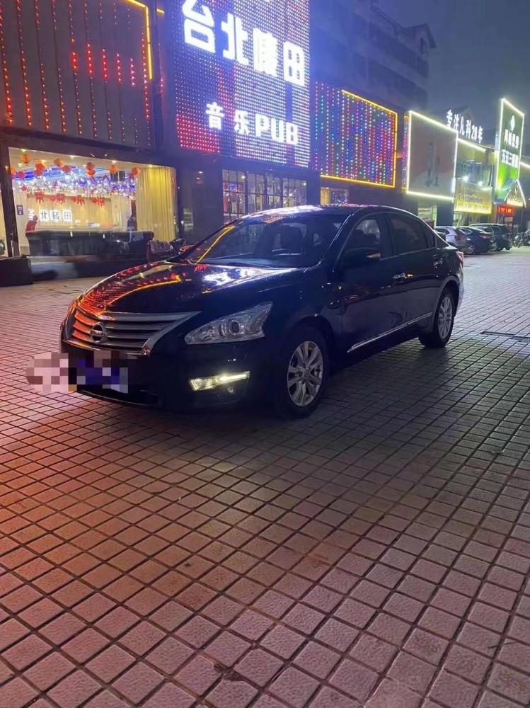 煙臺15年日產天籟2