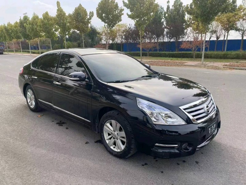 濰坊12年日產天籟2