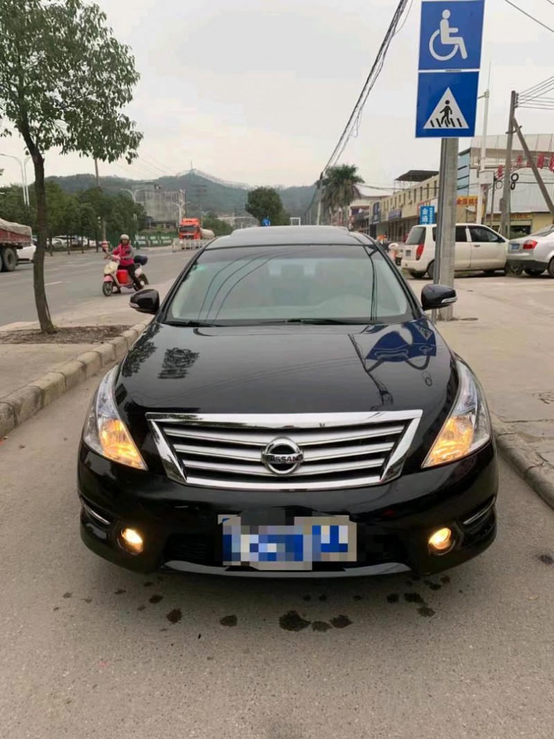 肇慶13年日產天籟1