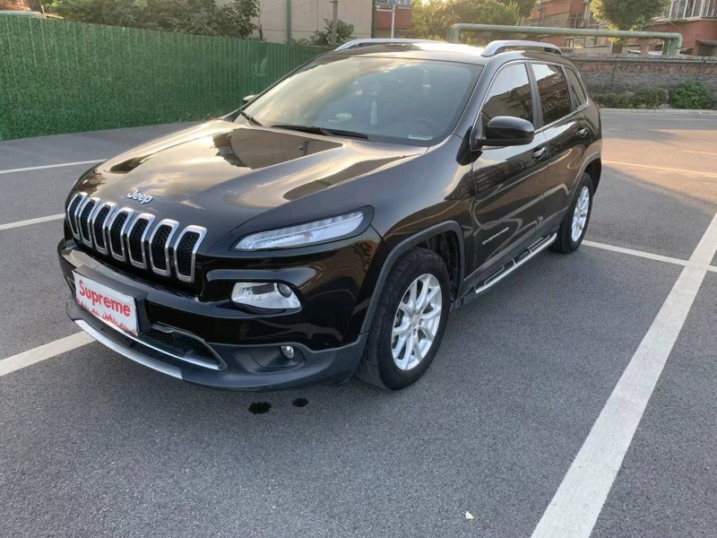 南京19年Jeep自由光3