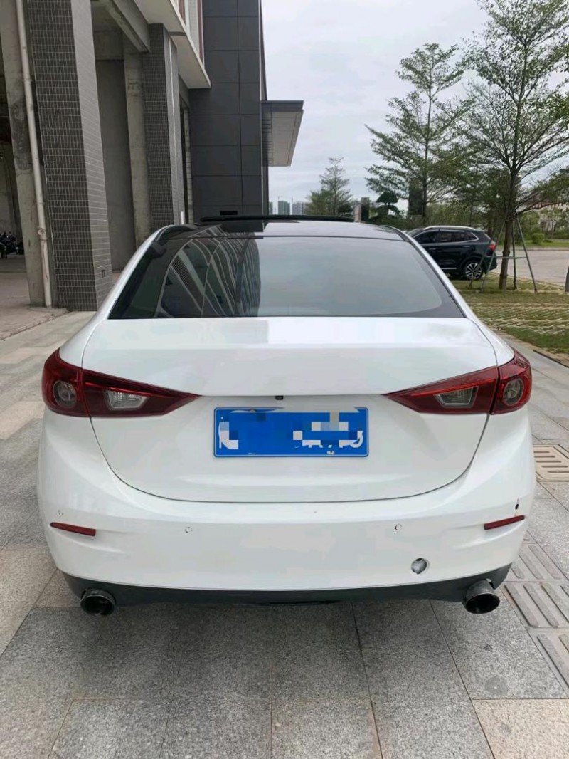 肇慶16年馬自達昂克賽拉7