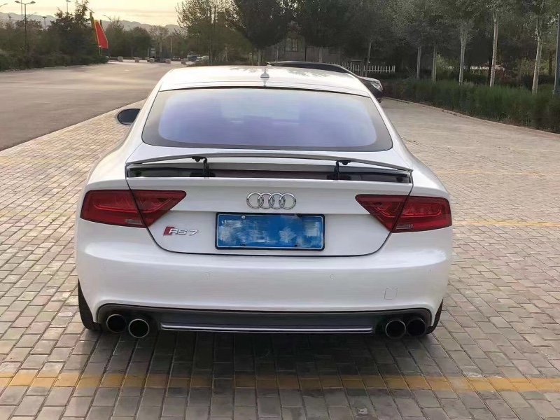 武威13年奧迪A7L6
