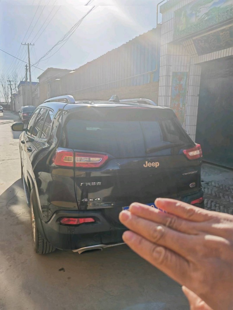 滄州16年Jeep自由光4