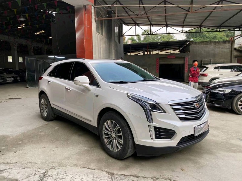 成都18年凱迪拉克XT53