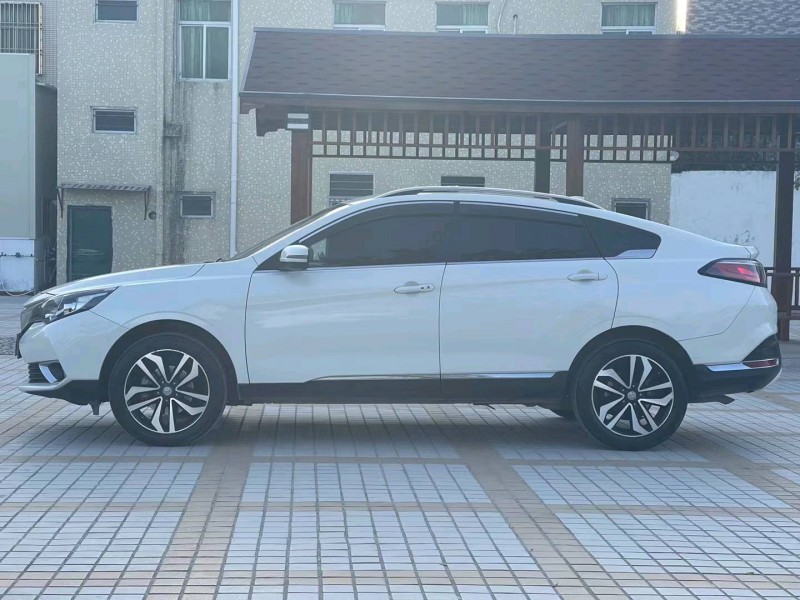 汕頭17年啟辰T903