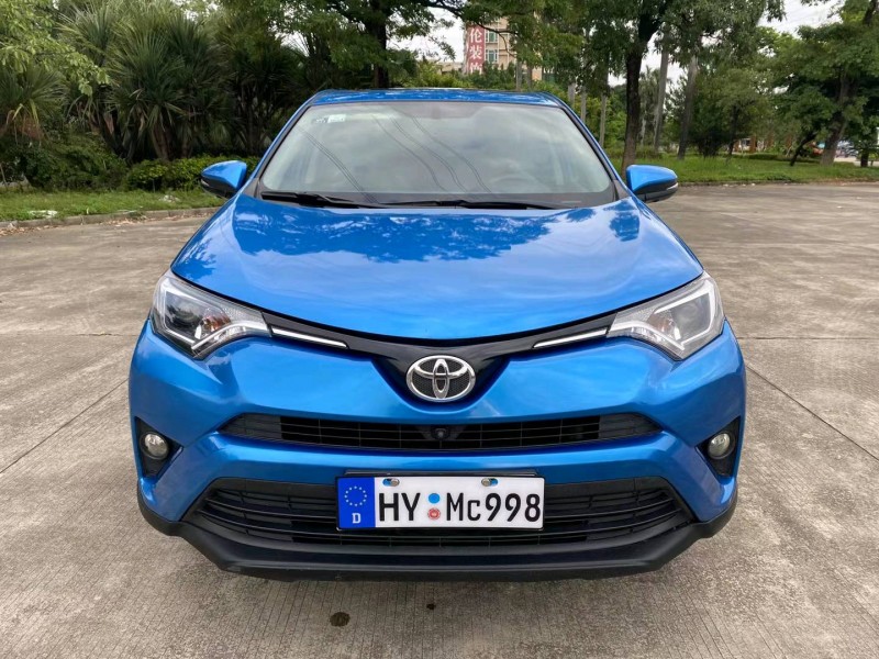 汕頭17年豐田RAV41