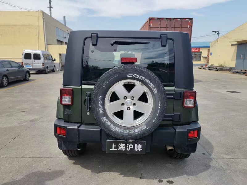 上海09年Jeep牧馬人1
