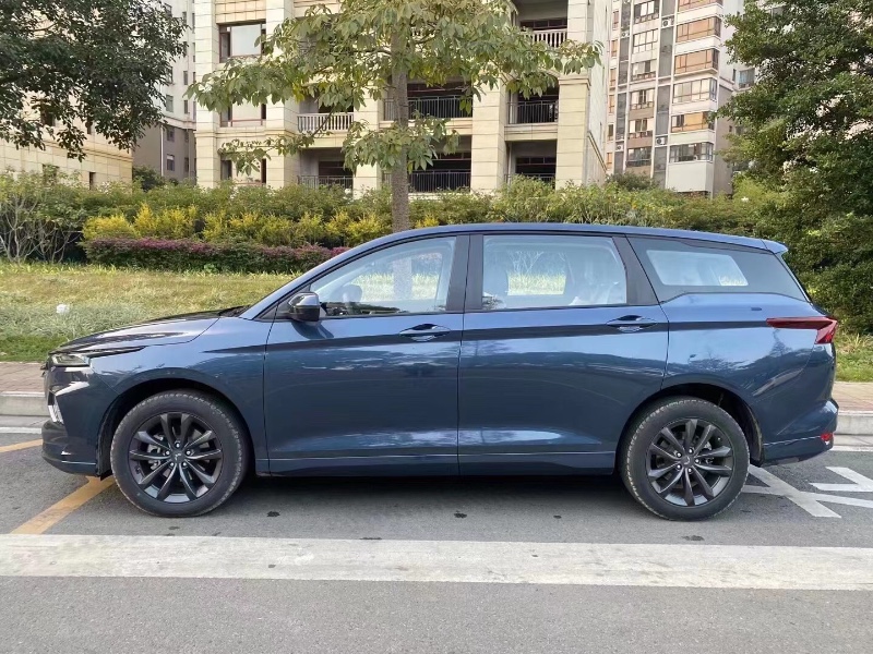 柳州21年五菱汽車凱捷9