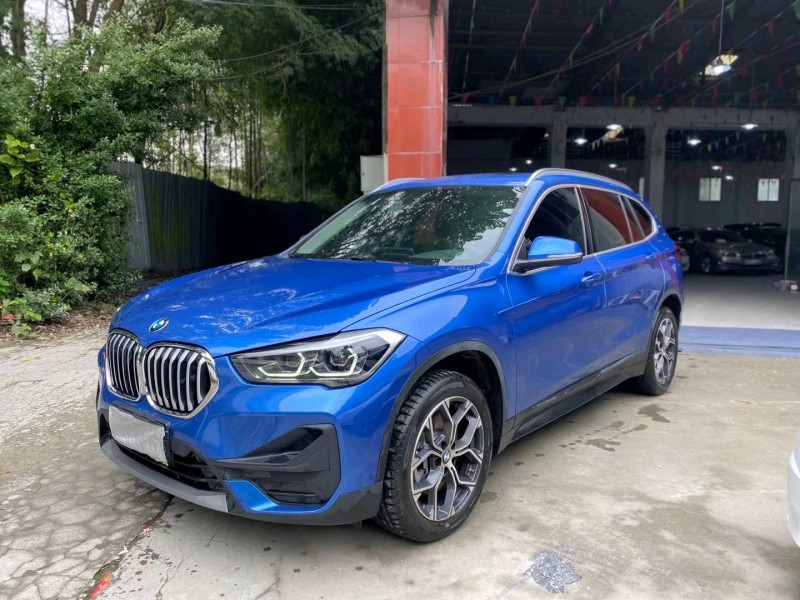 成都20年寶馬X12