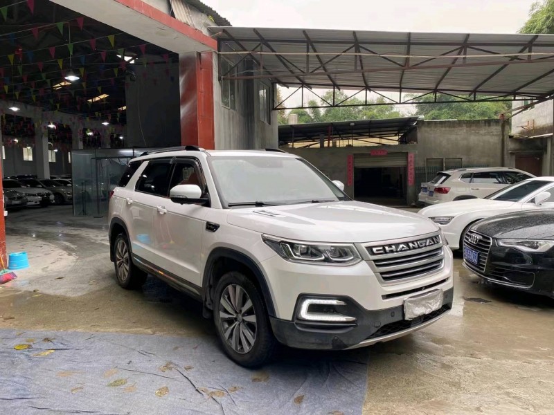成都18年長安汽車CS953
