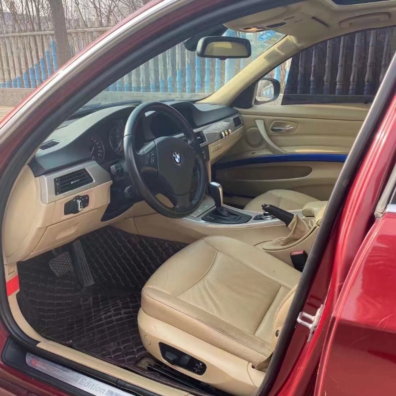 东营11年宝马3系4