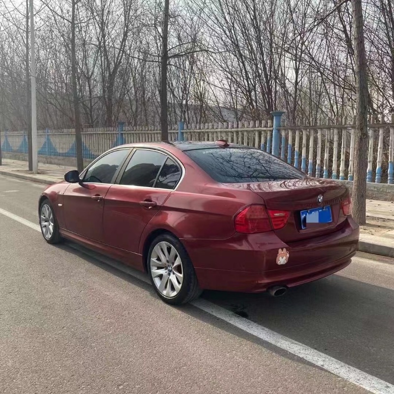 东营11年宝马3系8
