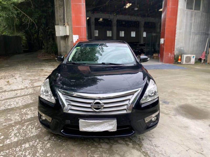 成都13年日產天籟7