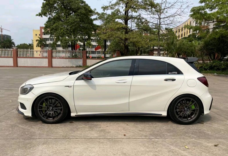 汕頭14年奔馳AMG A6