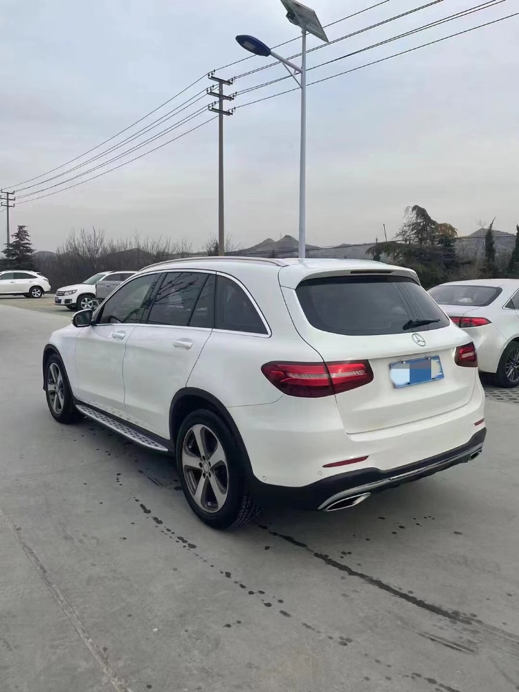 烟台17年奔驰GLC7