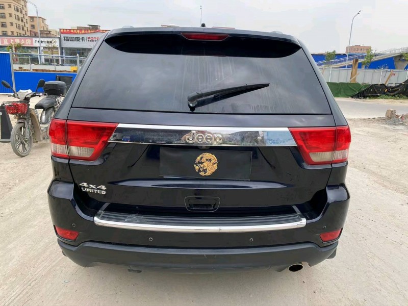 廣州12年Jeep大切諾基1