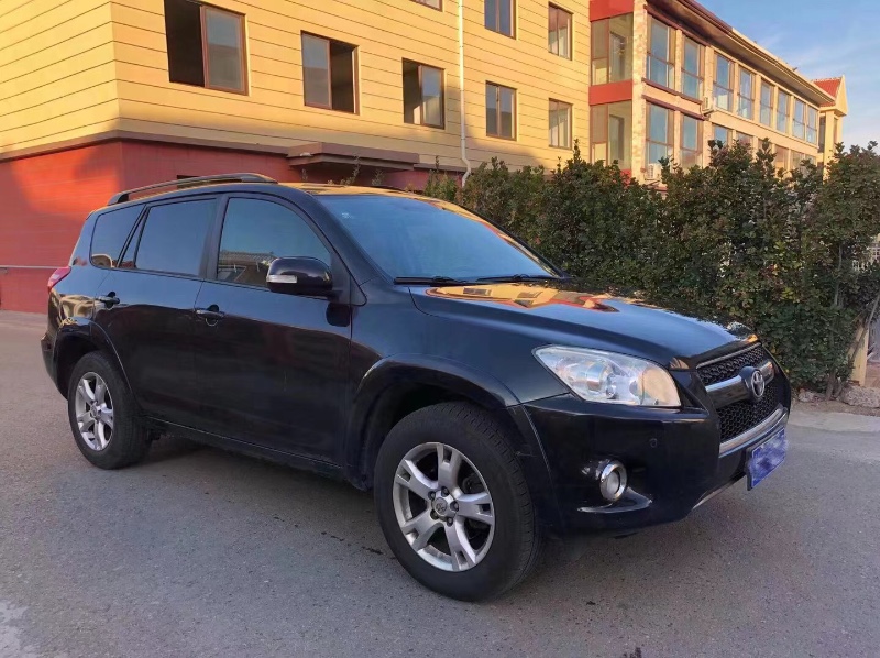 煙臺11年豐田RAV42