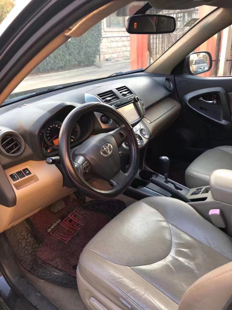 煙臺11年豐田RAV44