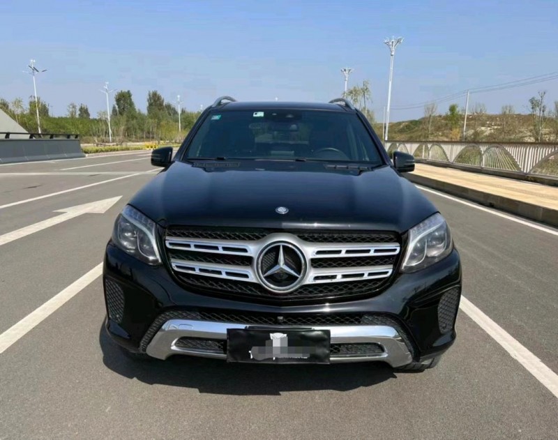 泰安17年奔馳GLS1