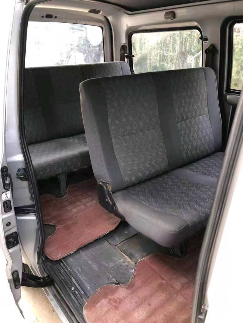 廊坊14年五菱汽車榮光8