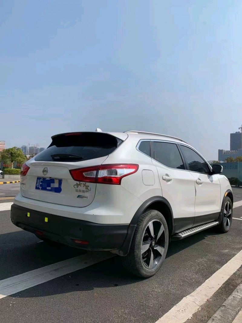 廣州18年日產逍客9