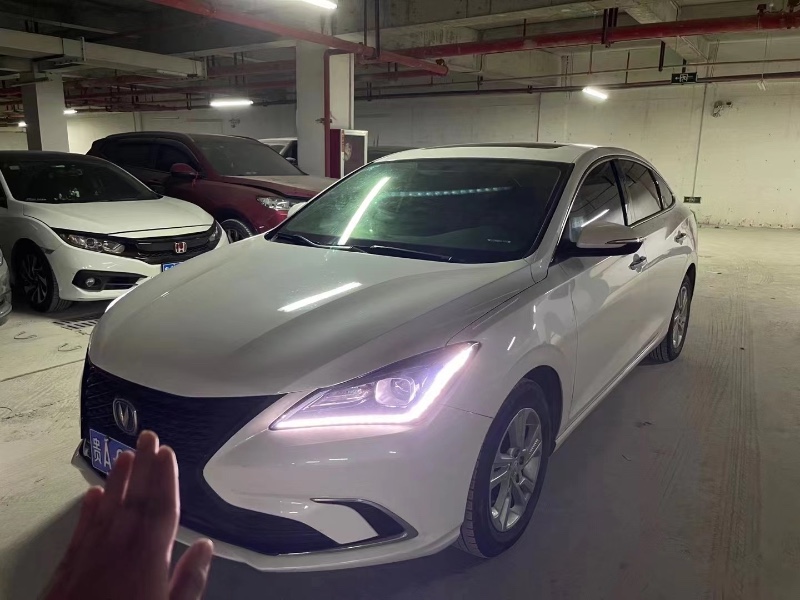 貴陽20年長安汽車逸動4