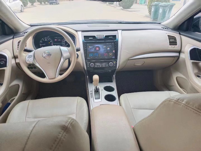 煙臺16年日產天籟4
