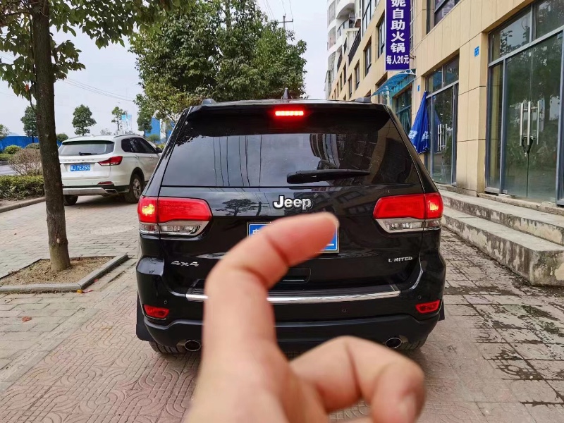 北京14年Jeep大切諾基6