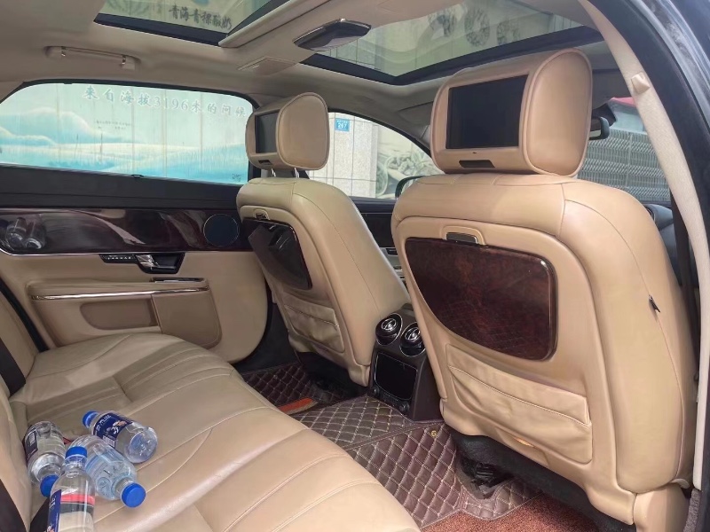 中衛12年捷豹XJL4
