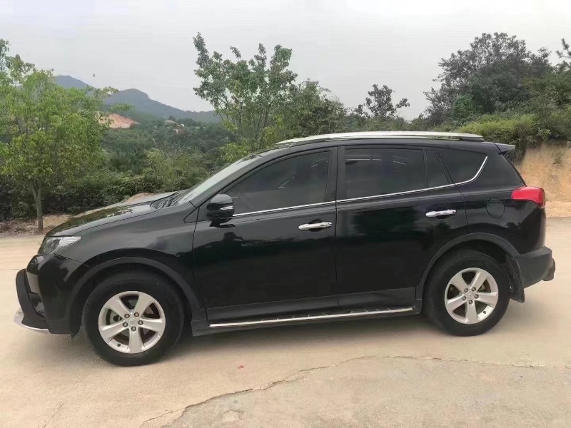 漳州14年豐田RAV42
