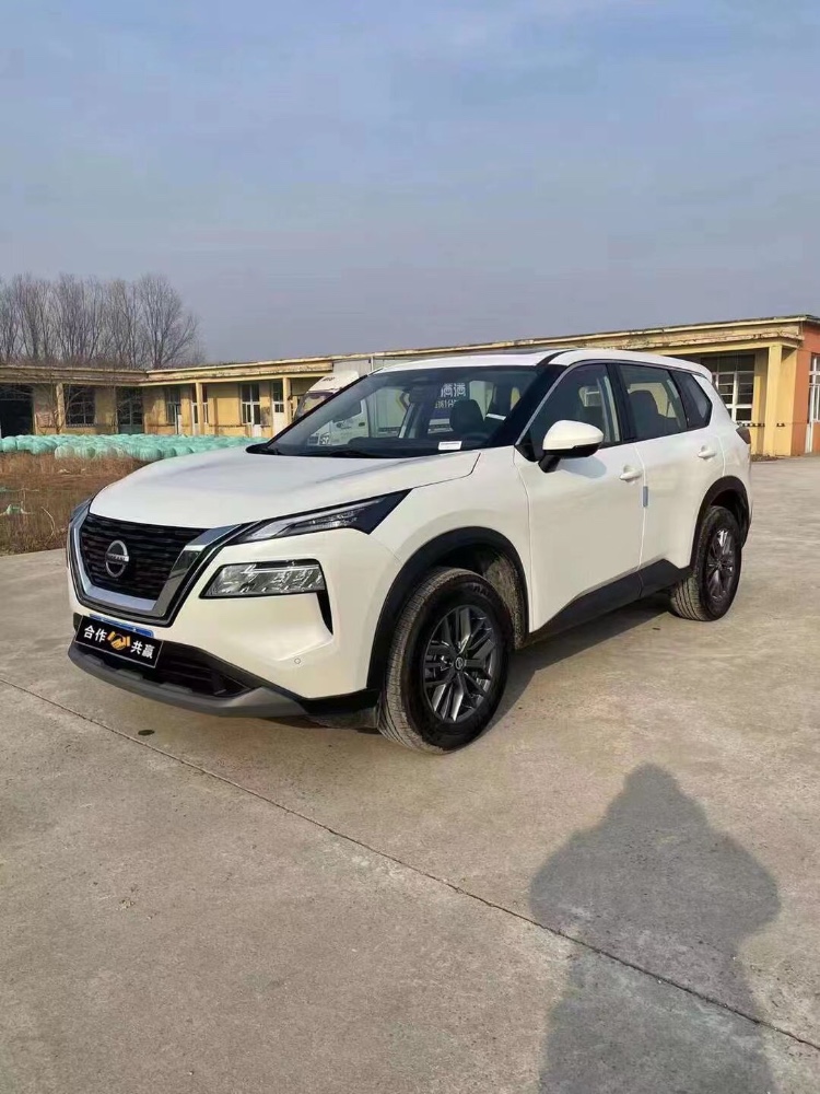 張家口21年日產奇駿2