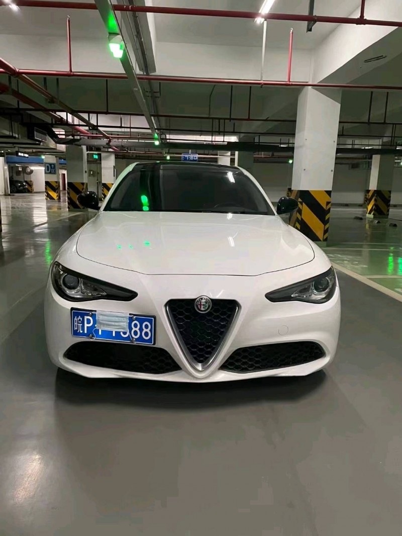 臺州18年阿爾法·羅密歐Giulia9
