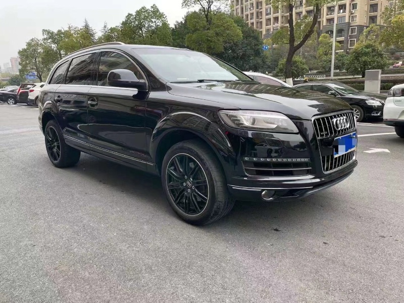 北京12年奧迪Q72