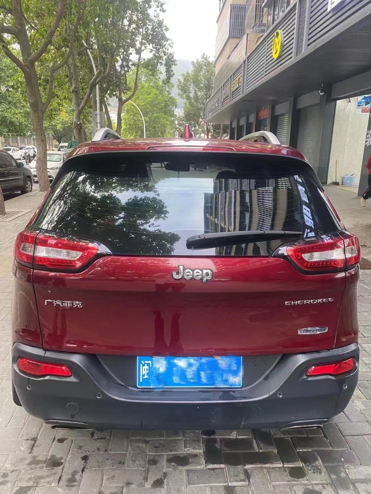 南平17年Jeep自由光7