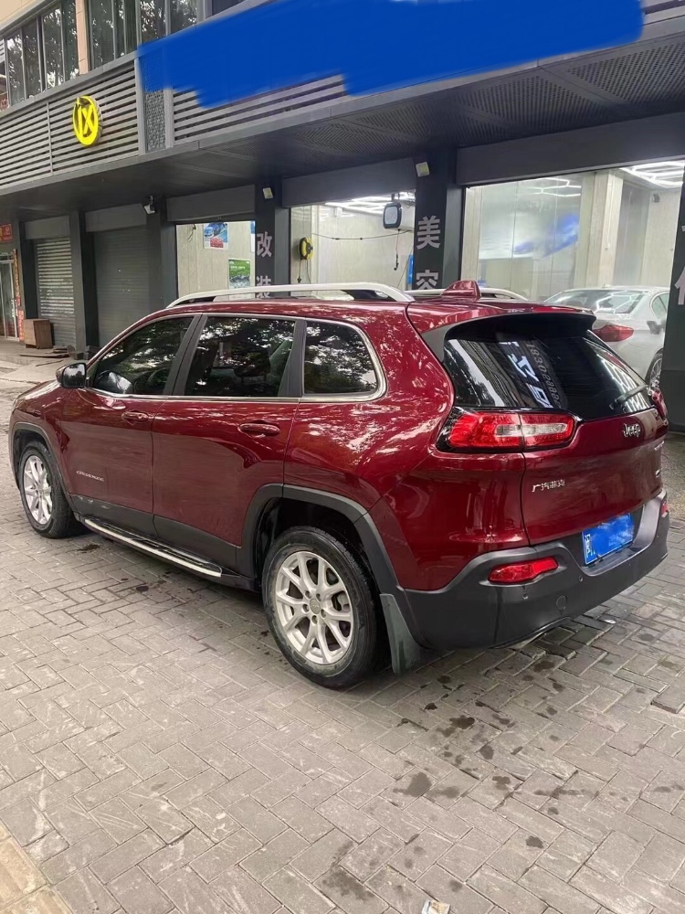 南平17年Jeep自由光8