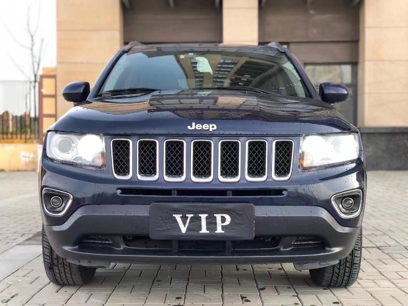 泰安15年Jeep指南者1