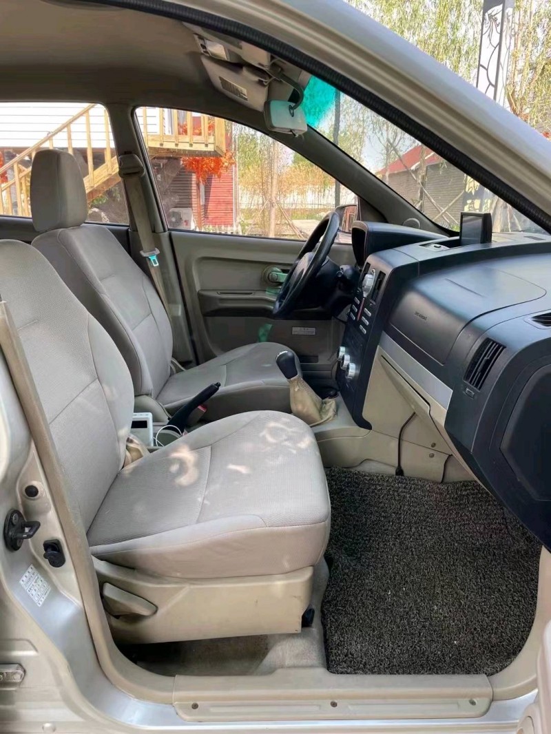 廊坊12年獵豹汽車CS76