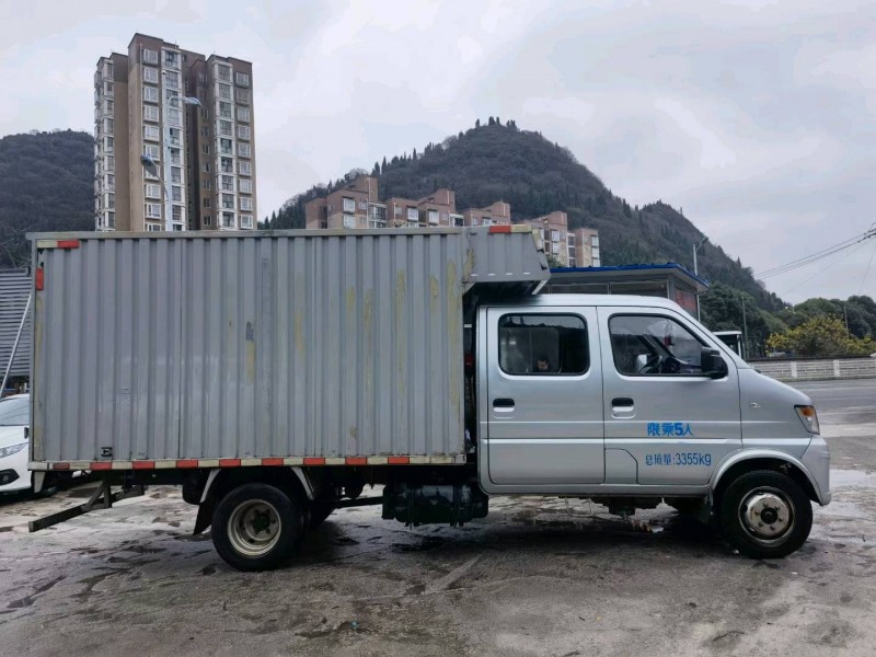 安順20年長安汽車神騏T204