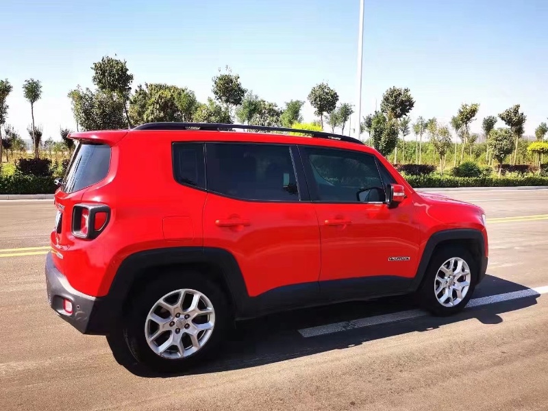 晉中17年Jeep自由俠6