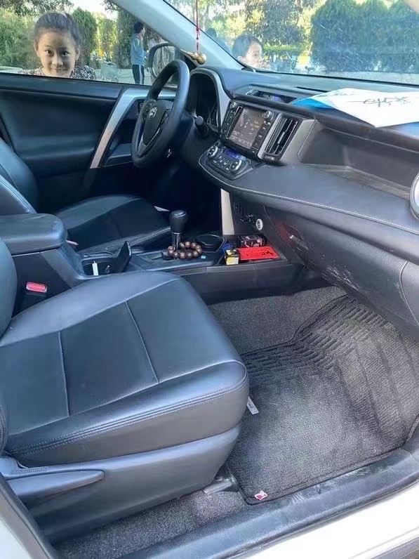 湛江17年豐田RAV4榮放9
