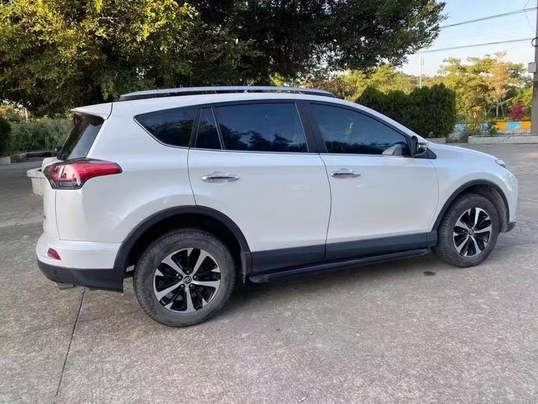 湛江17年豐田RAV4榮放7