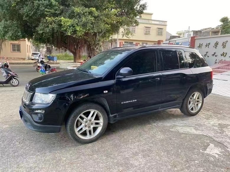 湛江13年Jeep指南者3