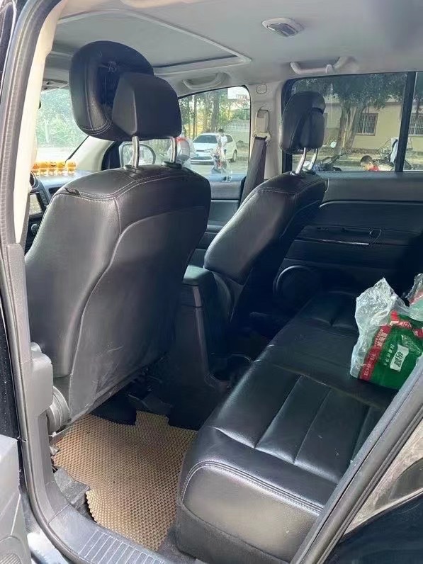 湛江13年Jeep指南者7