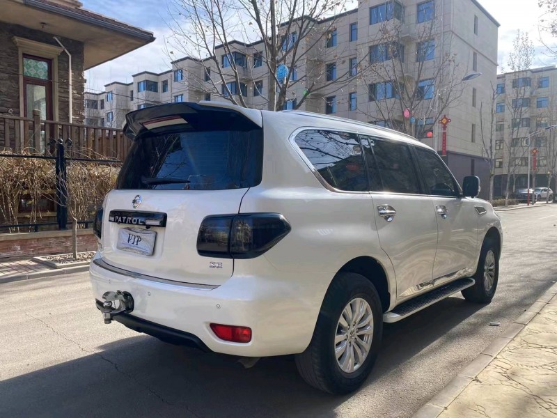 唐山19年日產途樂8