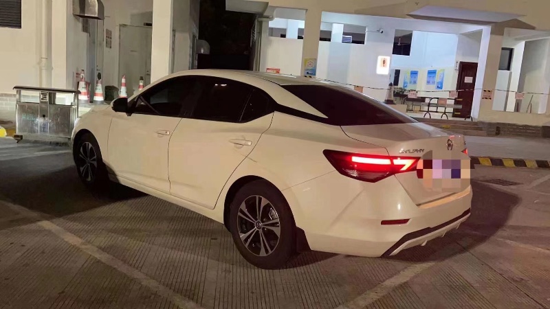 汕頭21年日產軒逸6