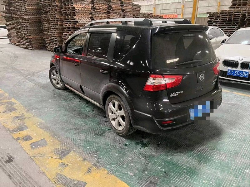 泉州14年日產驪威4