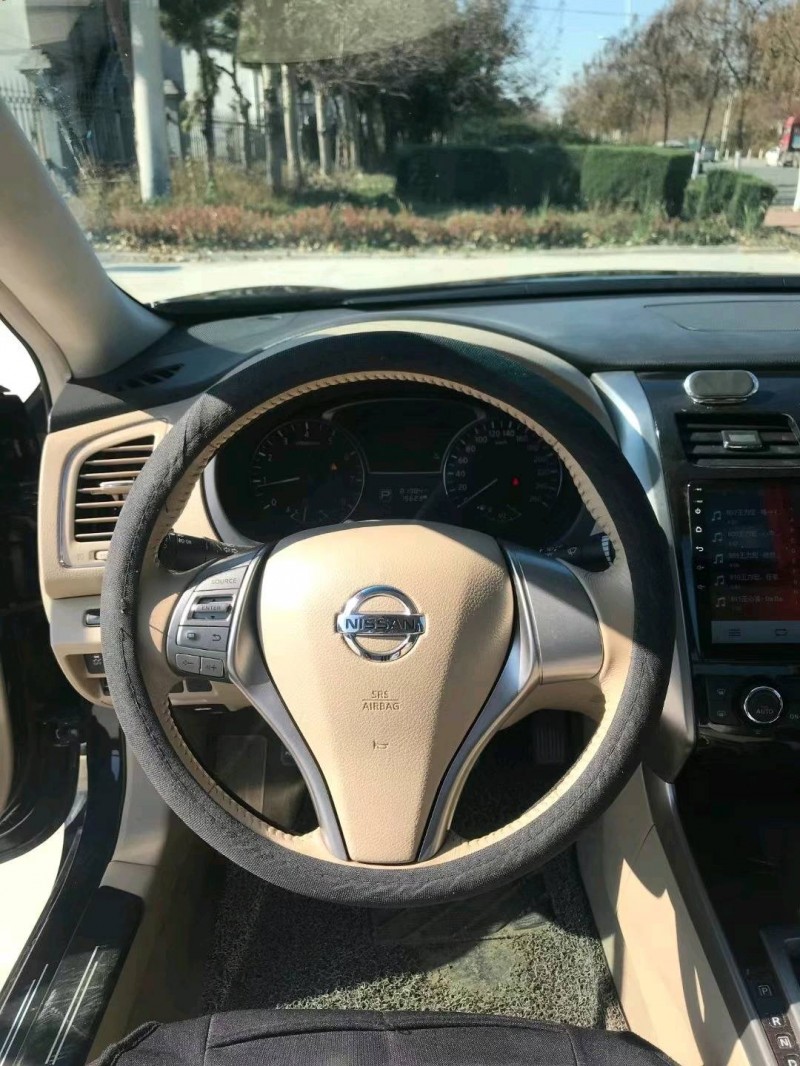 沈陽17年日產天籟5
