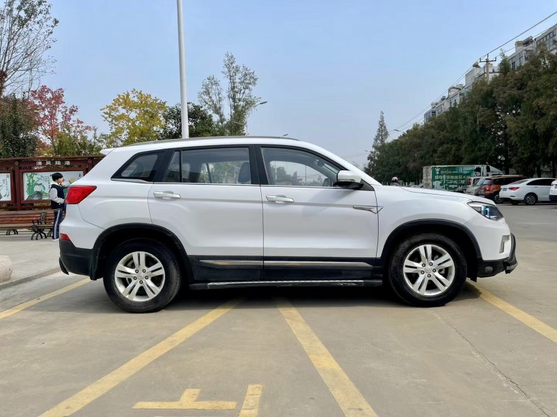 徐州16年長安汽車CS755