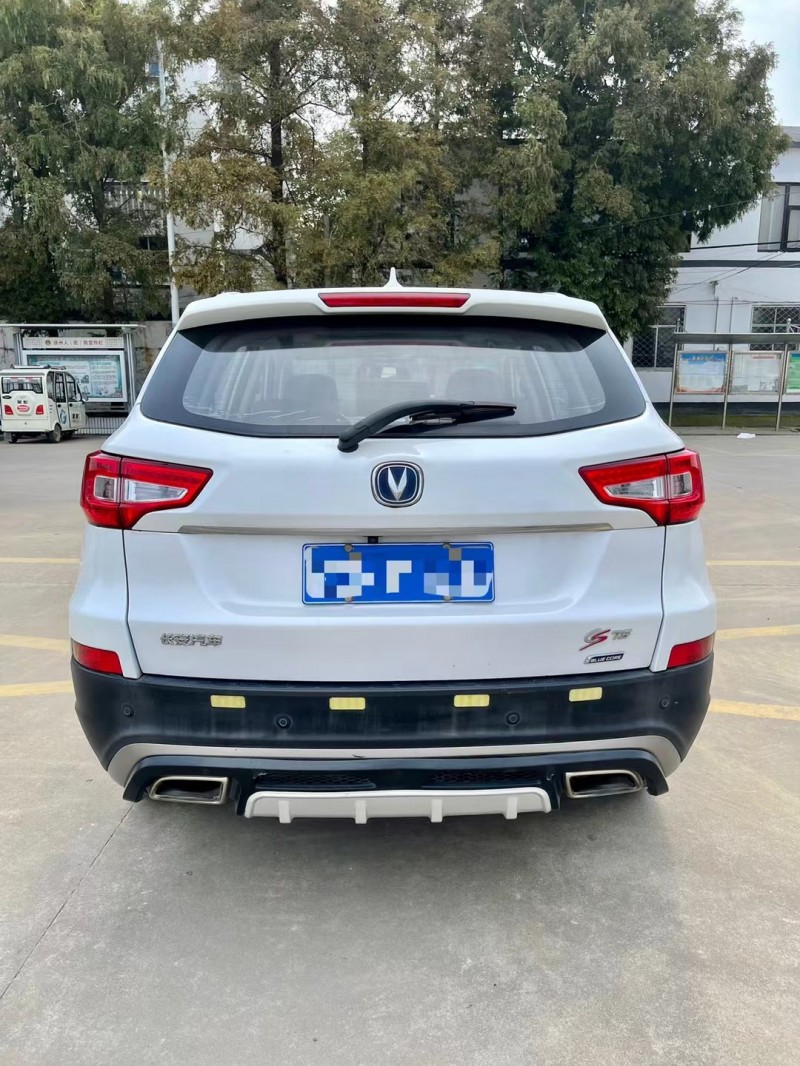 徐州16年長安汽車CS751