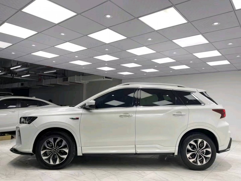成都20年SWM斯威汽車G013